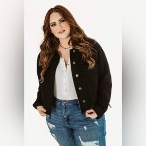 Women’s Black Jean Jacket With Frayed Ends Size 3X New Without Tags